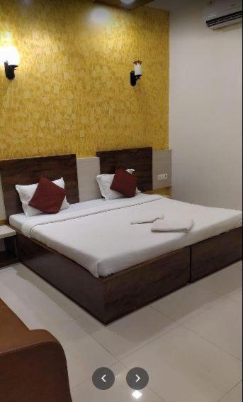 7Bhk Villa With Wonderful View And Good Food Lonavala Exterior foto
